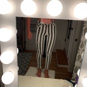 Zara Grey and White Striped Pants